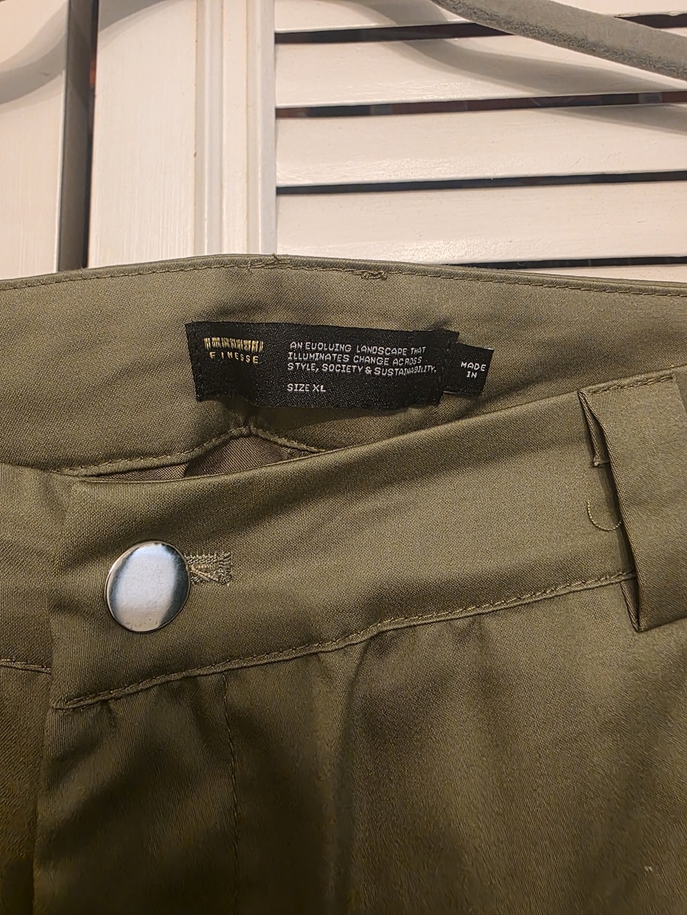 Finesse Olive Green Wide-Leg Cargo Trousers - Picture 4 of 4